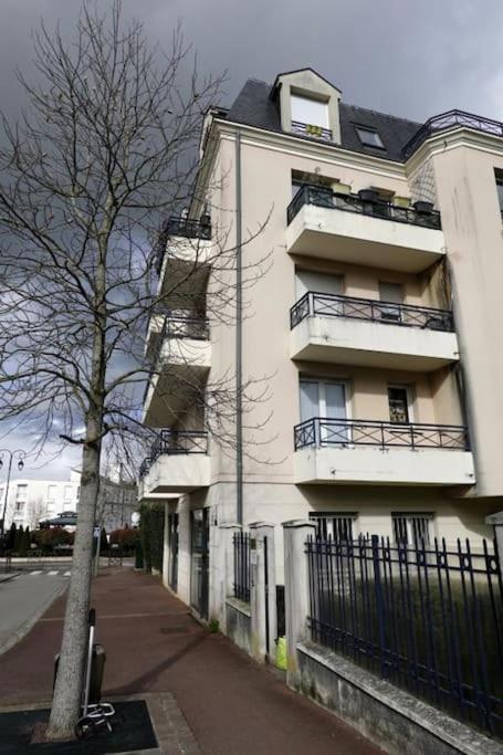Duplex Art Place, Olympics 2024 Les Clayes-Sous-Bois Exteriér fotografie