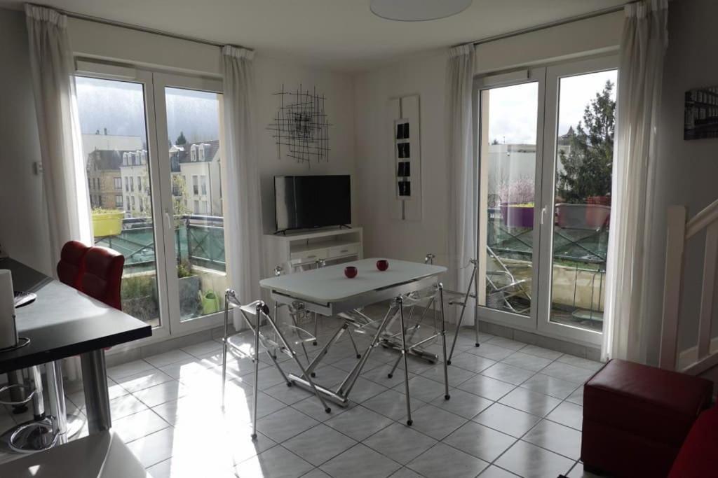 Duplex Art Place, Olympics 2024 Les Clayes-Sous-Bois Exteriér fotografie